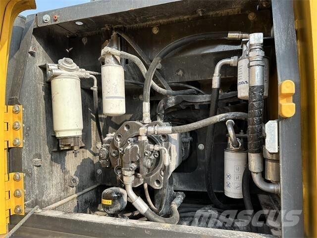 Volvo EC240 Escavadoras de rastos