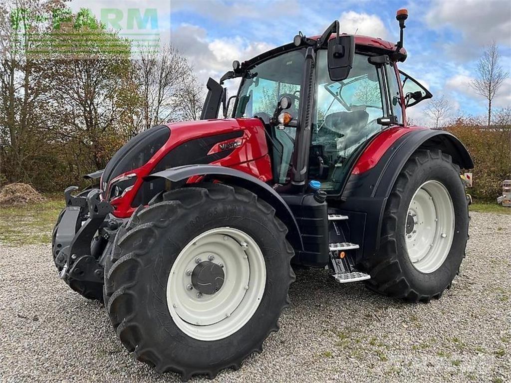 Valtra n155e aktiv Tratores Agrícolas usados