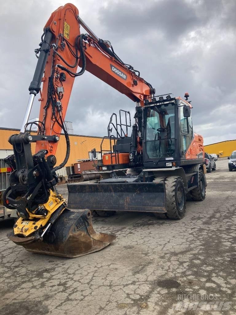 Doosan DX 170 W Escavadoras de rodas
