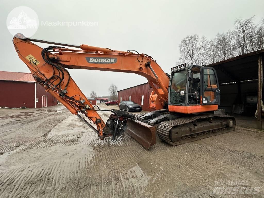 Doosan DX 235 LCR Escavadoras de rastos