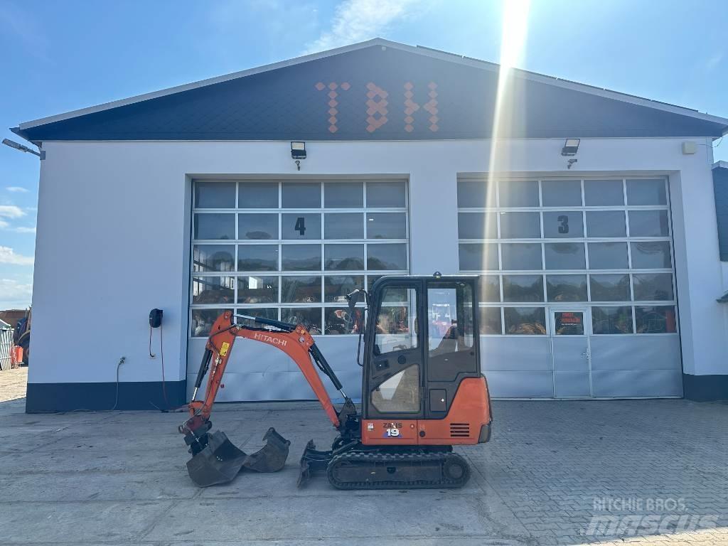 Hitachi ZX 19-6 Mini Escavadoras <7t