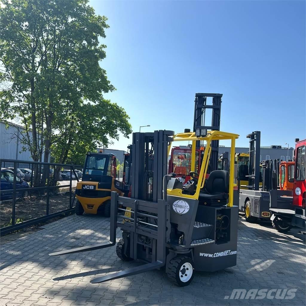 Combilift CBE 3000 Empilhadores de 4 vias