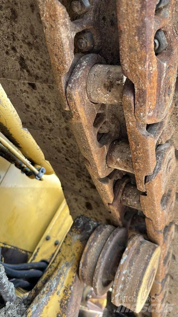 CAT D 5 N LGP Dozers - Tratores rastos