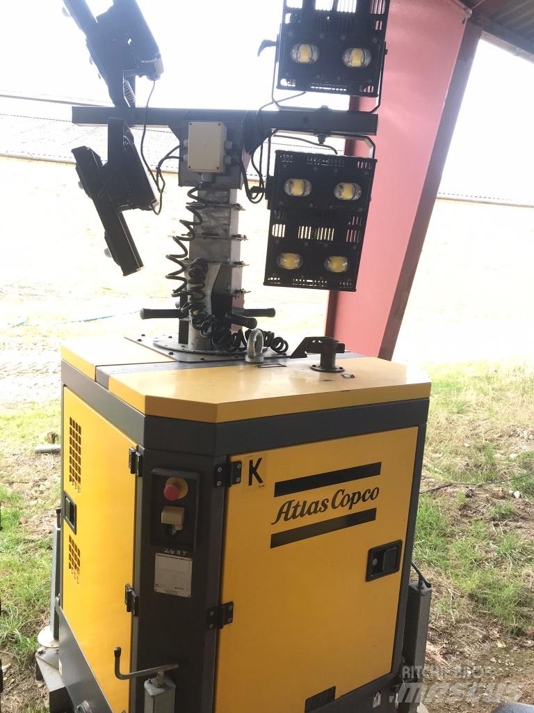 Atlas Copco QLB 60 Torres de luz