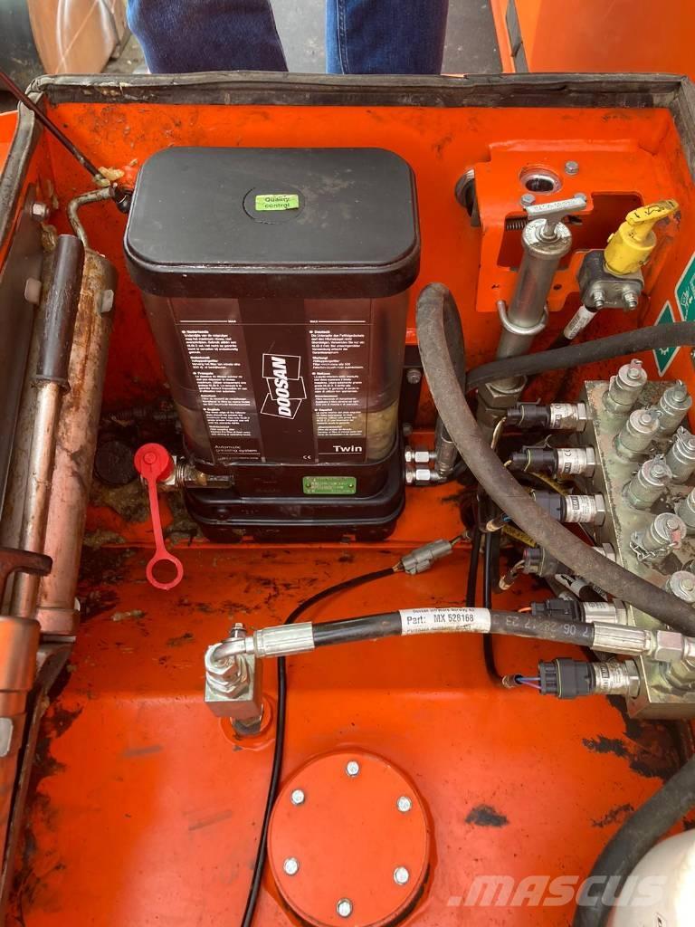 Doosan DA 30 Camiões articulados