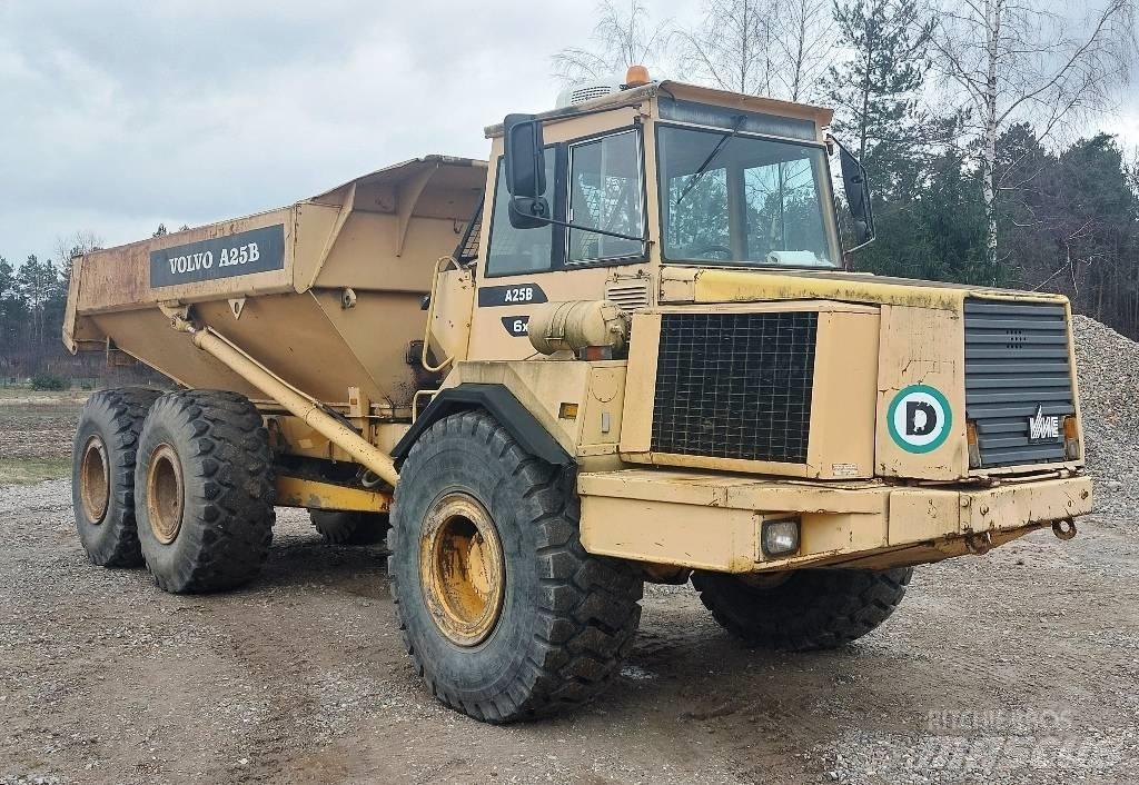 Volvo BM A 25 B Camiões articulados