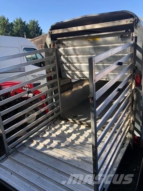 Ifor Williams TA 5 Outros reboques agricolas