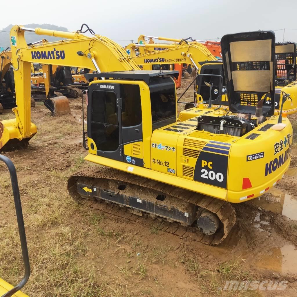 Komatsu PC200-8 Escavadoras de rastos