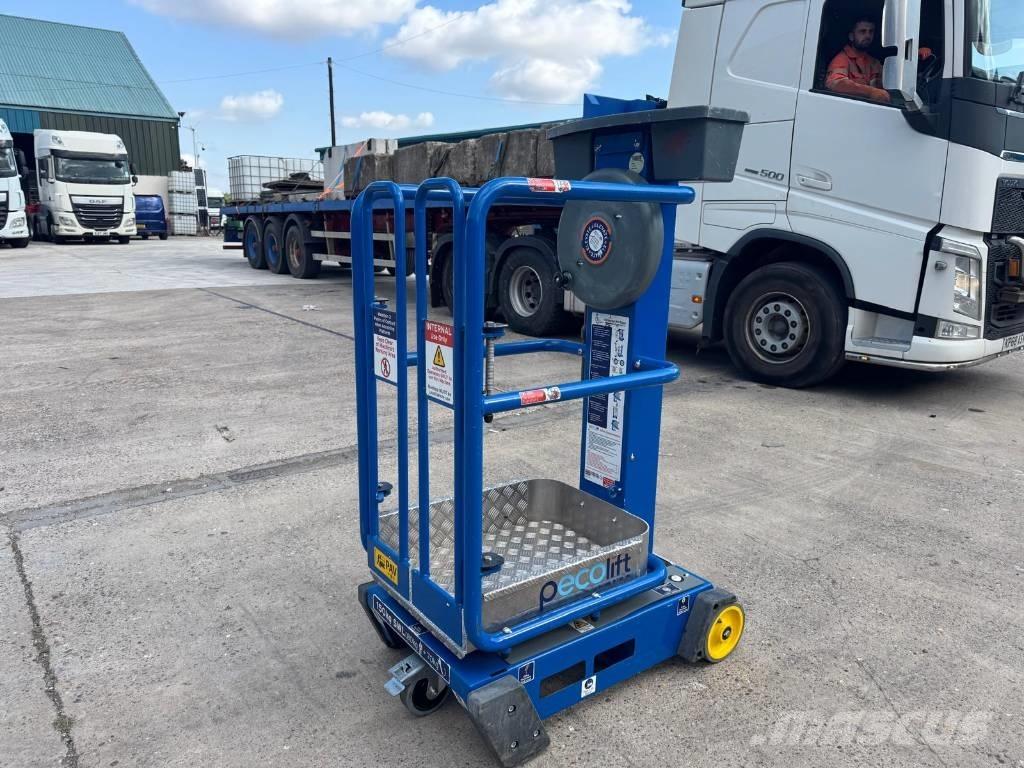 JLG Peco Lift Plataformas mastro vertical propulsão manual