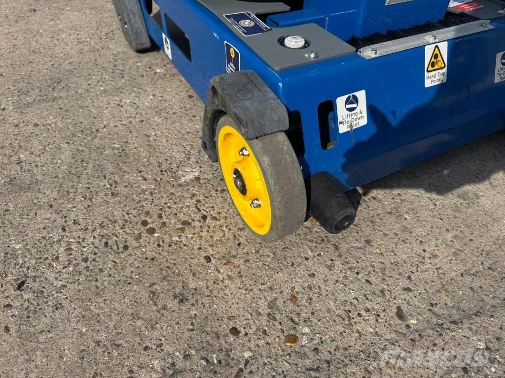 JLG Peco Lift Plataformas mastro vertical propulsão manual