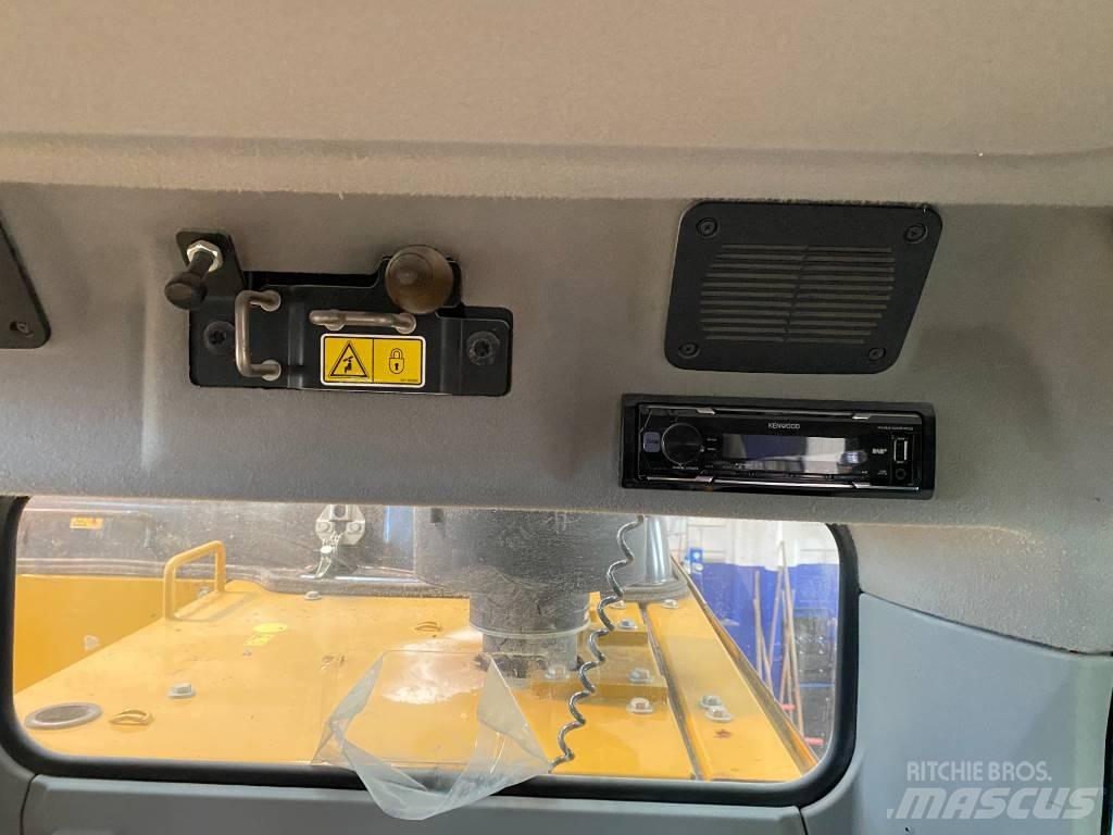 CAT 323F LN Escavadoras de rastos