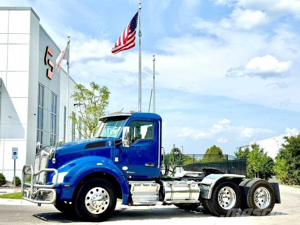 Kenworth T 880 Tractores (camiões)