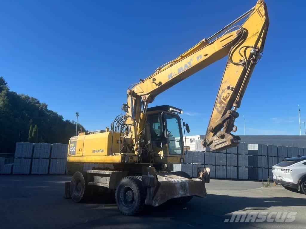 Komatsu PW 200-7 Escavadoras de rodas