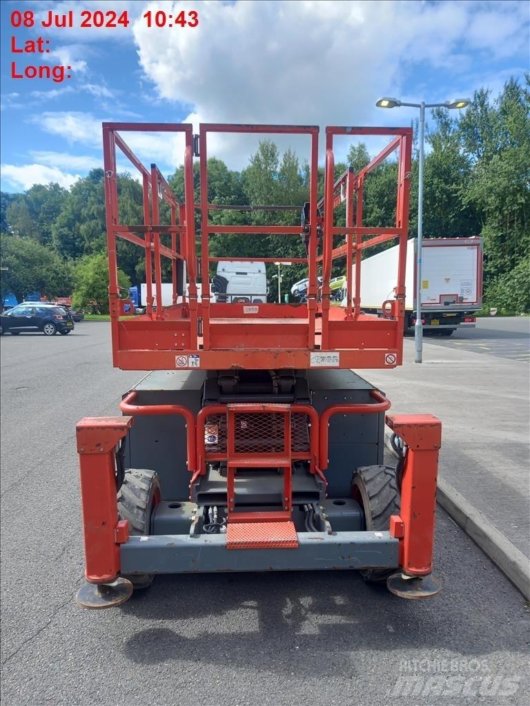 SkyJack SJ 6832 RT Elevadores de tesoura