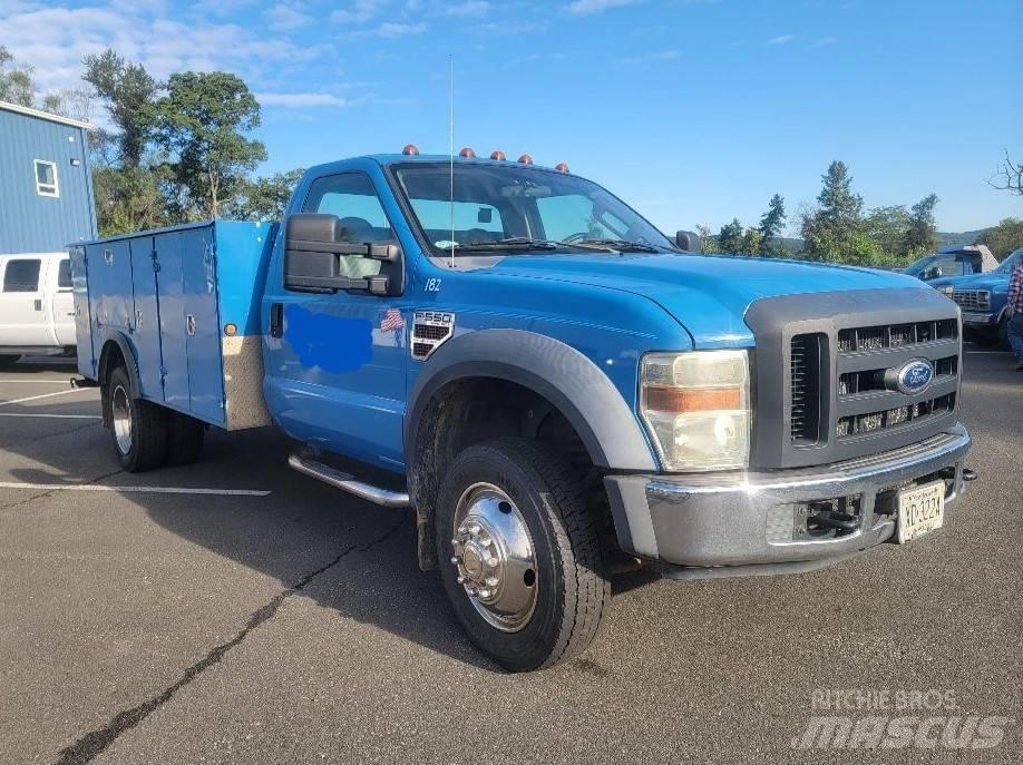 Ford F 550 XL Camiões Municipais / Uso Geral