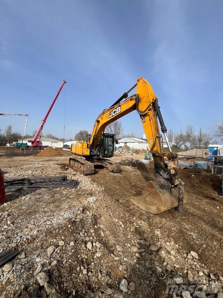 JCB JS 210 Escavadoras de rastos