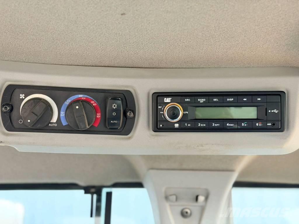 CAT 930M Pás carregadoras de rodas