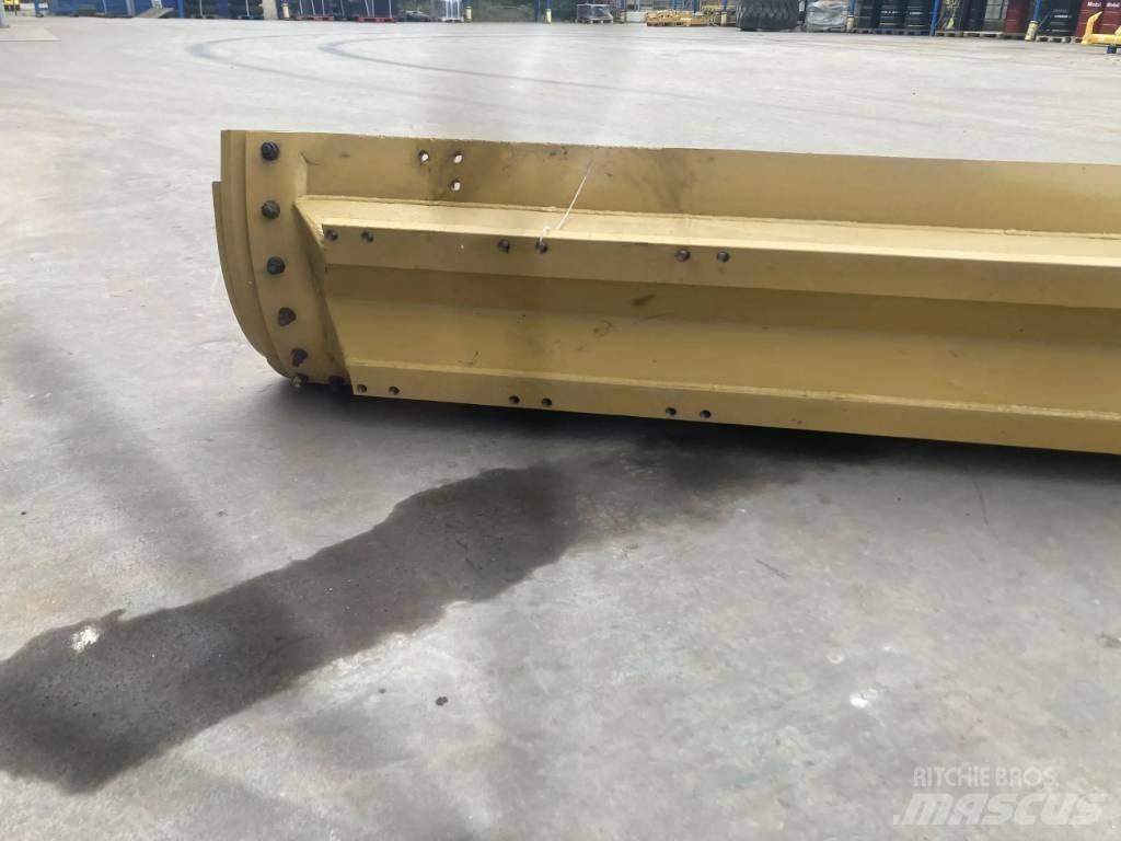 CAT 120M2 Moldboard Lâminas