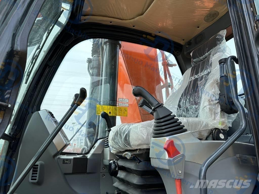 Doosan DX 300LC-9C Escavadoras de rastos