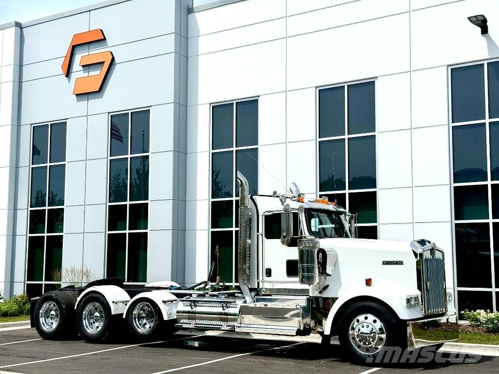 Kenworth W 900 Tractores (camiões)