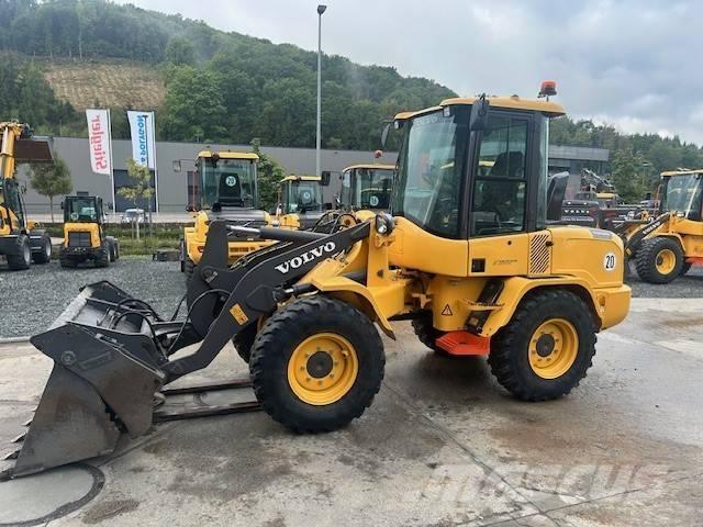 Volvo L 30 G Pás carregadoras de rodas