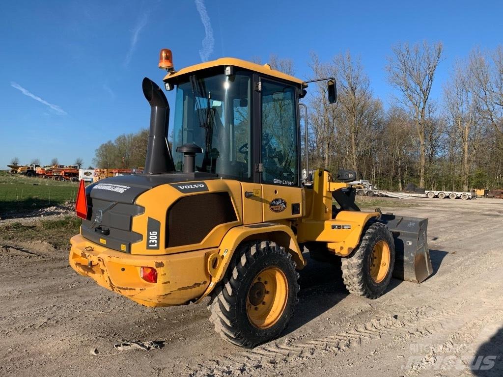 Volvo L 30 G Pás carregadoras de rodas