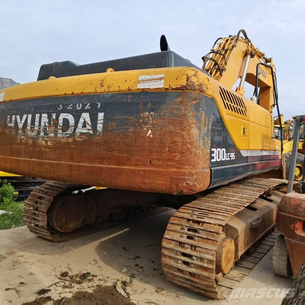 Hyundai R300LC Escavadoras de rastos