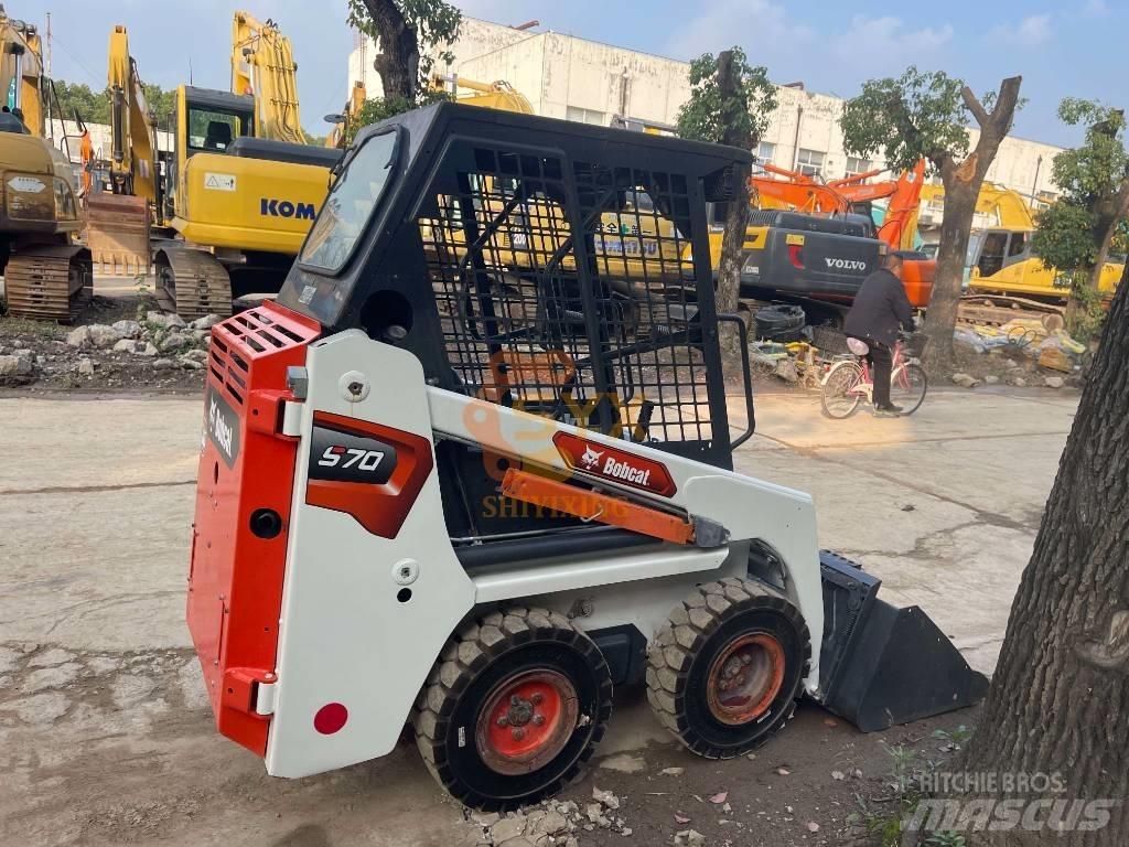 Bobcat S 70 Carregadoras de direcção deslizante