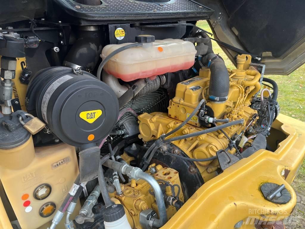 CAT 906 H Mini carregadoras