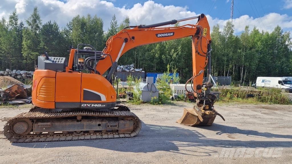Doosan DX 140 LCR Escavadoras de rastos
