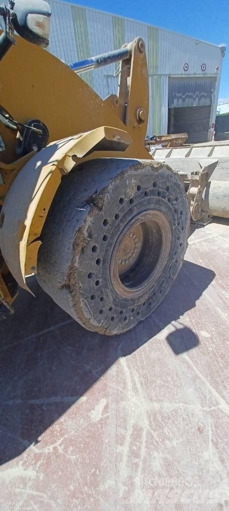 CAT 930 M Pás carregadoras de rodas