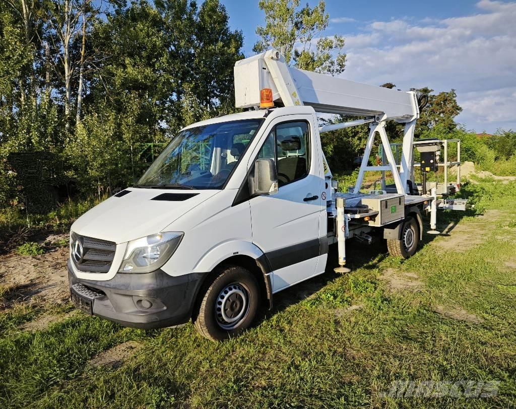 Palfinger P 250 BK Plataformas aéreas montadas em camião