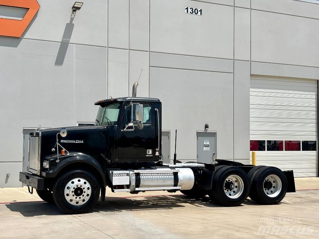 Western Star 4900 Tractores (camiões)