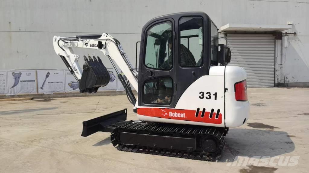 Bobcat 331 Mini Escavadoras <7t