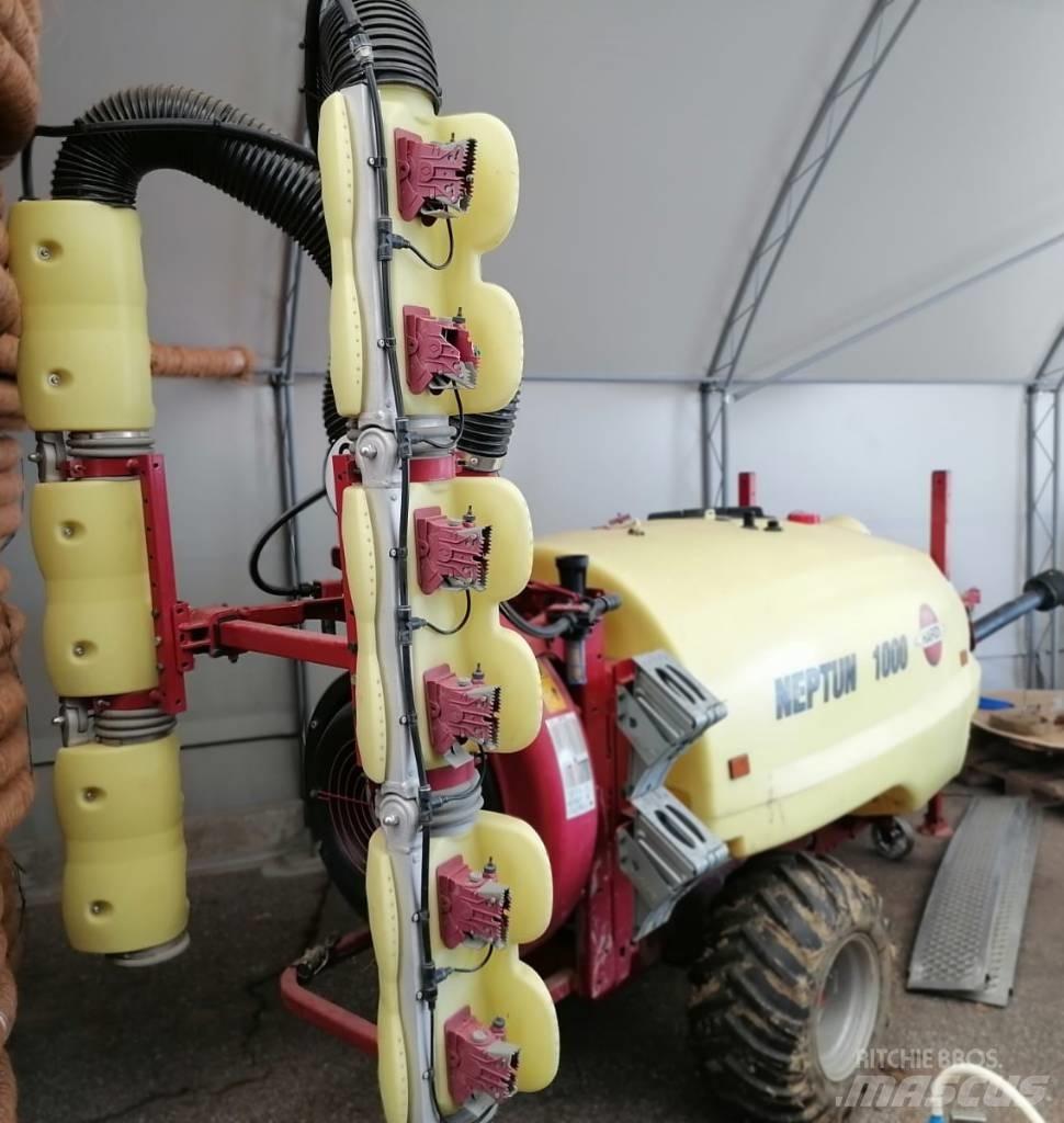 Hardi Neptun Pulverizadores rebocados