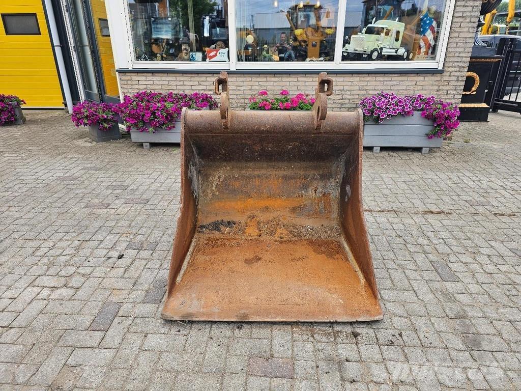  Onbekend Dieplepel Baldes