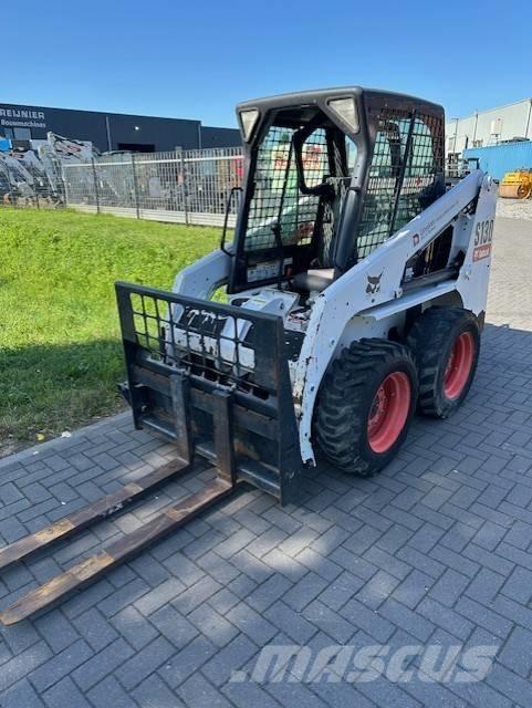 Bobcat S 130 Carregadoras de direcção deslizante
