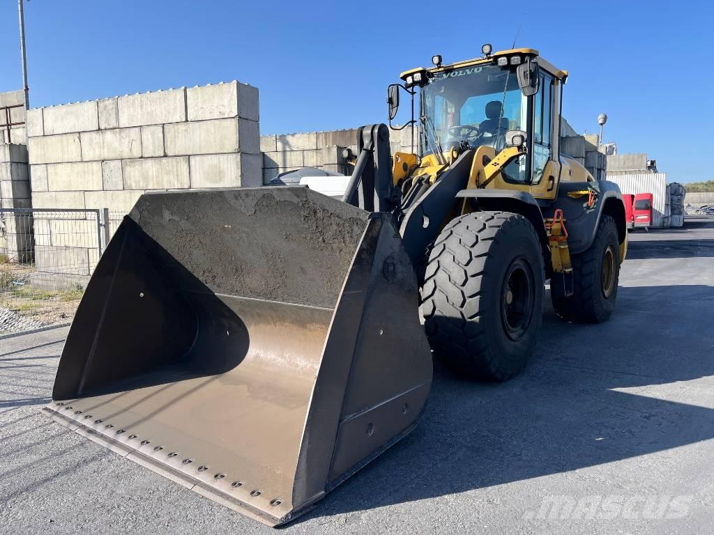 Volvo L 120 H Pás carregadoras de rodas