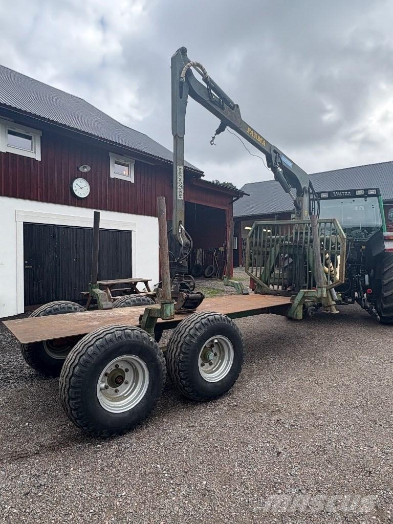 Valtra 6200-4 Tratores Agrícolas usados