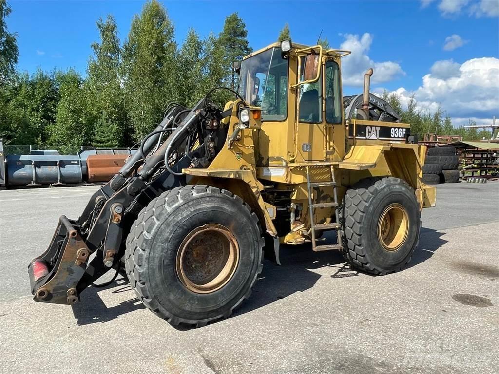 CAT 936F Pás carregadoras de rodas