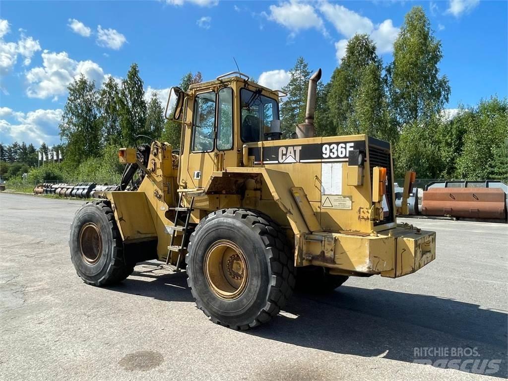 CAT 936F Pás carregadoras de rodas