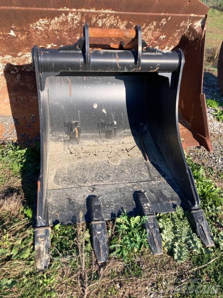  ADGER DIGGING BUCKET Baldes