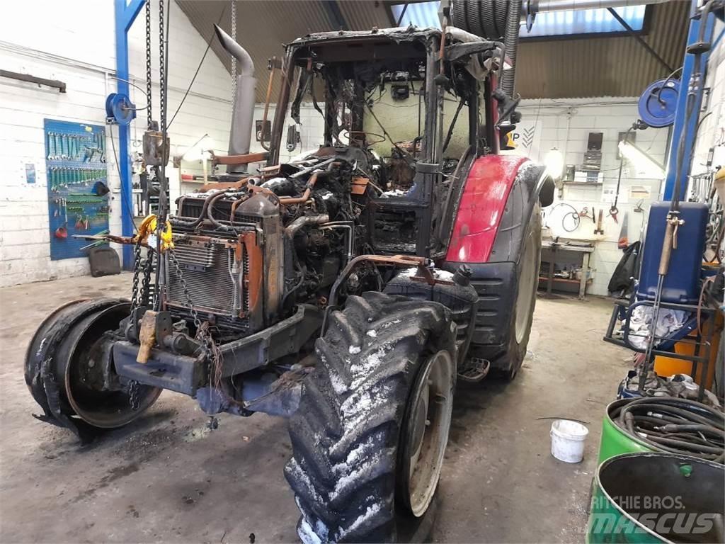 Valtra N163 Tratores Agrícolas usados