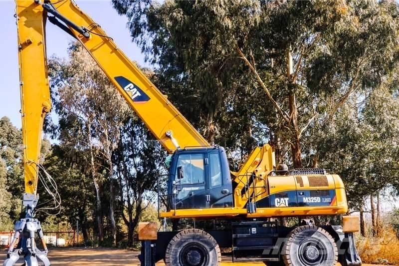 CAT M325 Mini Escavadoras <7t