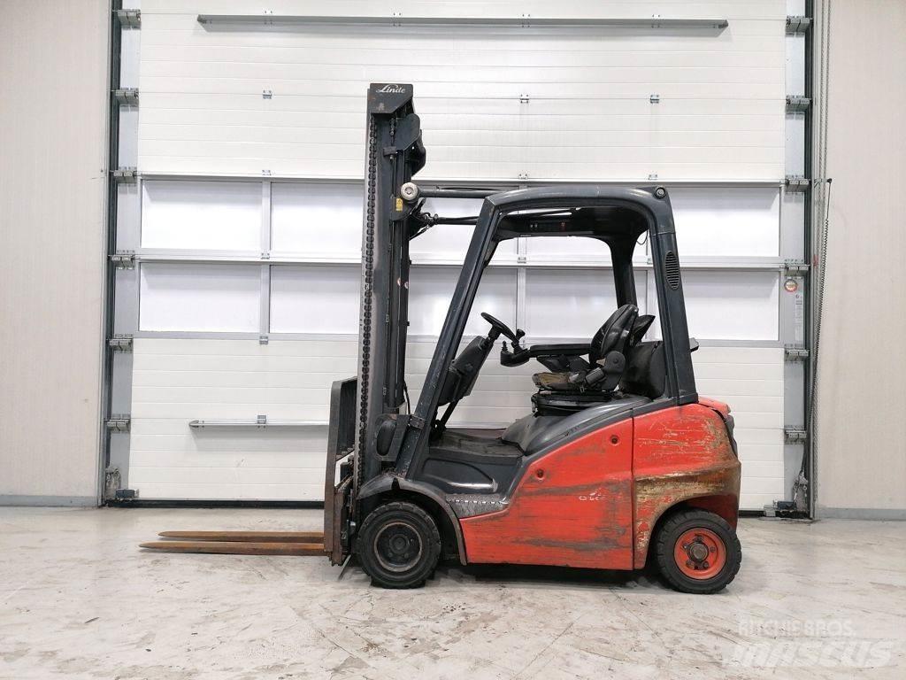 Linde H18D-01 Empilhadores a gás