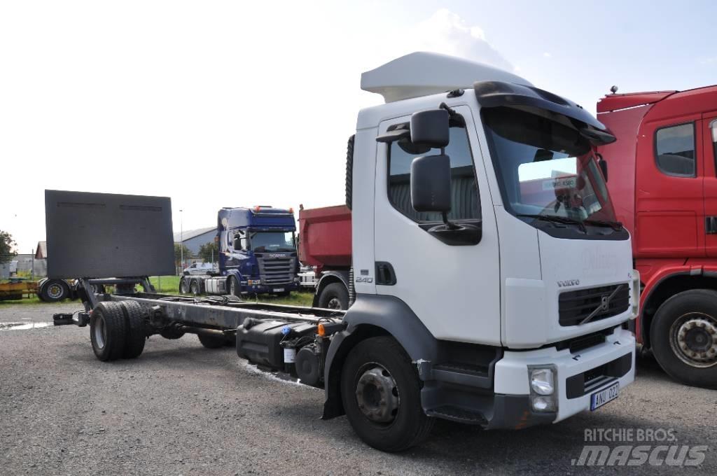 Volvo FL240 4x2 Camiões de chassis e cabine