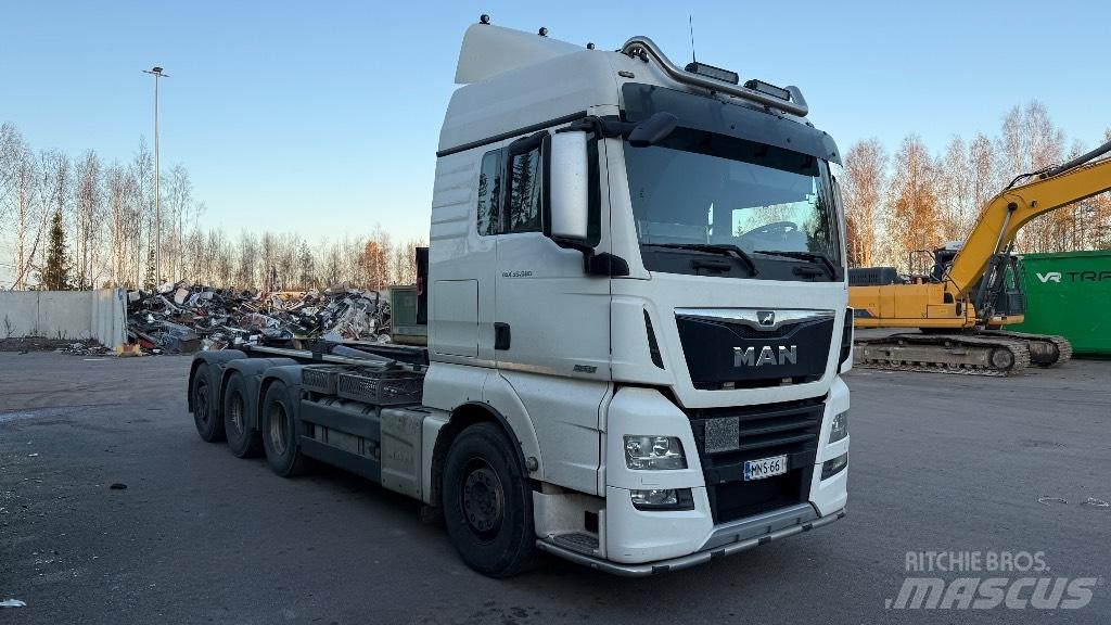MAN TGX 35.580 Camiões Ampliroll