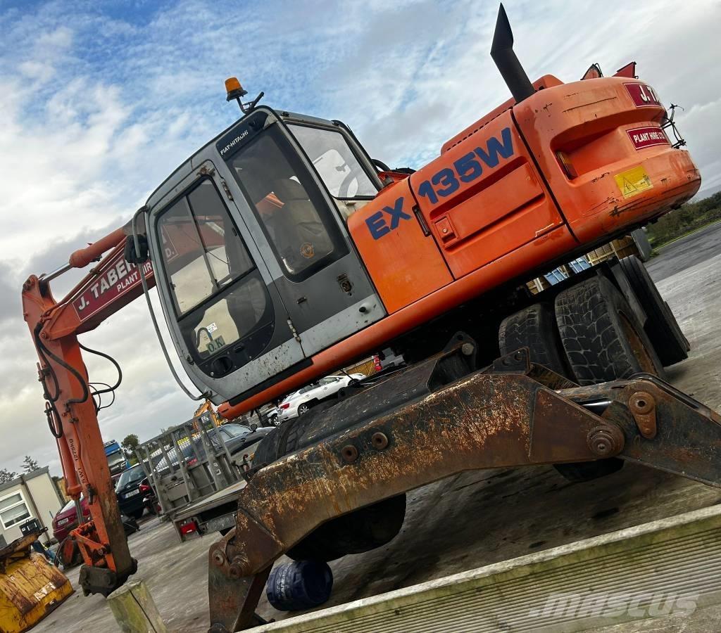 Hitachi EX 135 W Escavadoras de rodas
