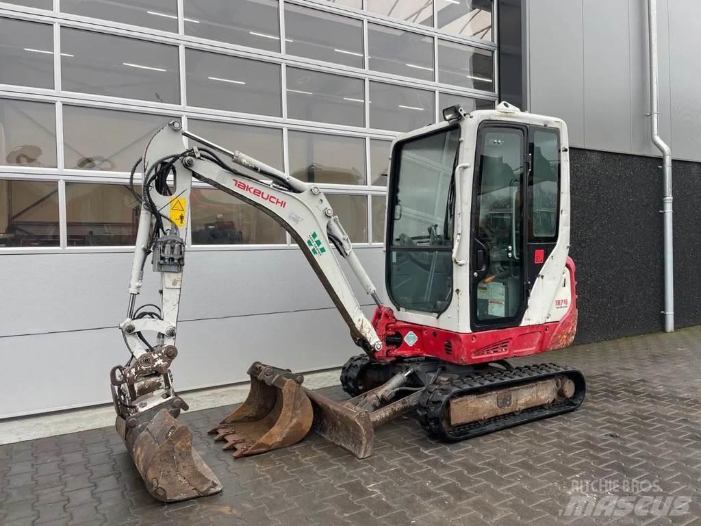 Takeuchi TB216 Mini Escavadoras <7t
