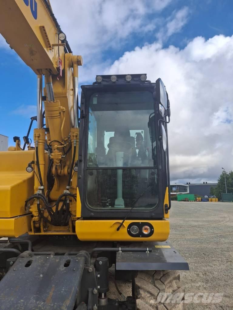 Komatsu PW158-11 Escavadoras de rodas